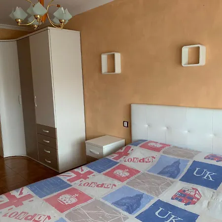 Apartamento *